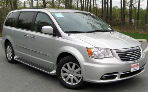Chrysler town country - chrysler,